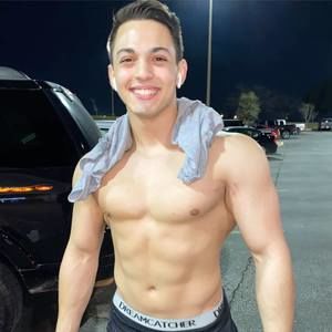 Meet your Posher, Mark